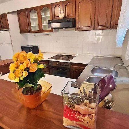 Apartment Cedo Omiš Buitenkant foto