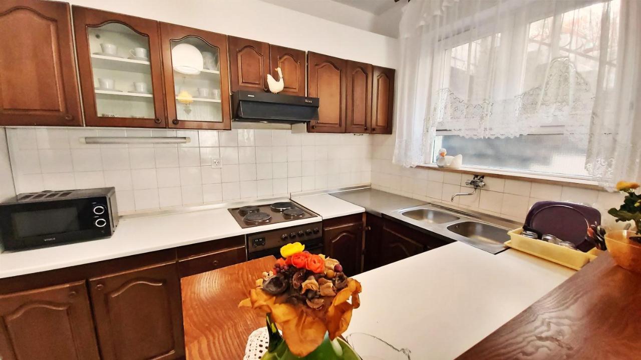 Apartment Cedo Omiš Buitenkant foto