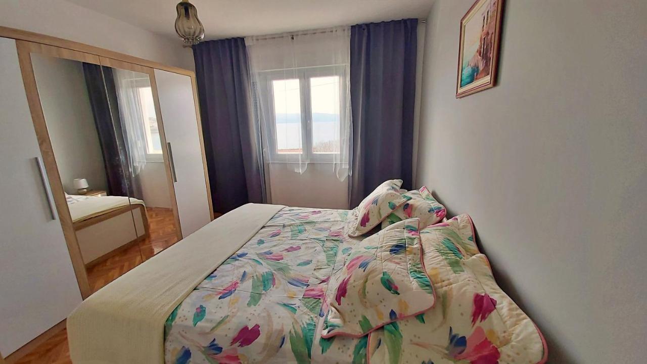 Apartment Cedo Omiš Buitenkant foto